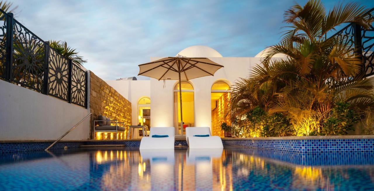 Swim-Up Villa Adults Only 16,960076954:JPEG