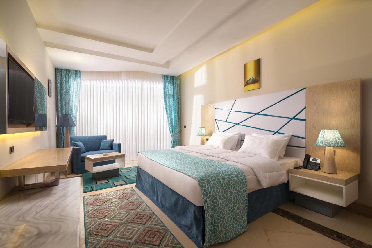 Superior Doppelzimmer mit seitlichem Meerblick
