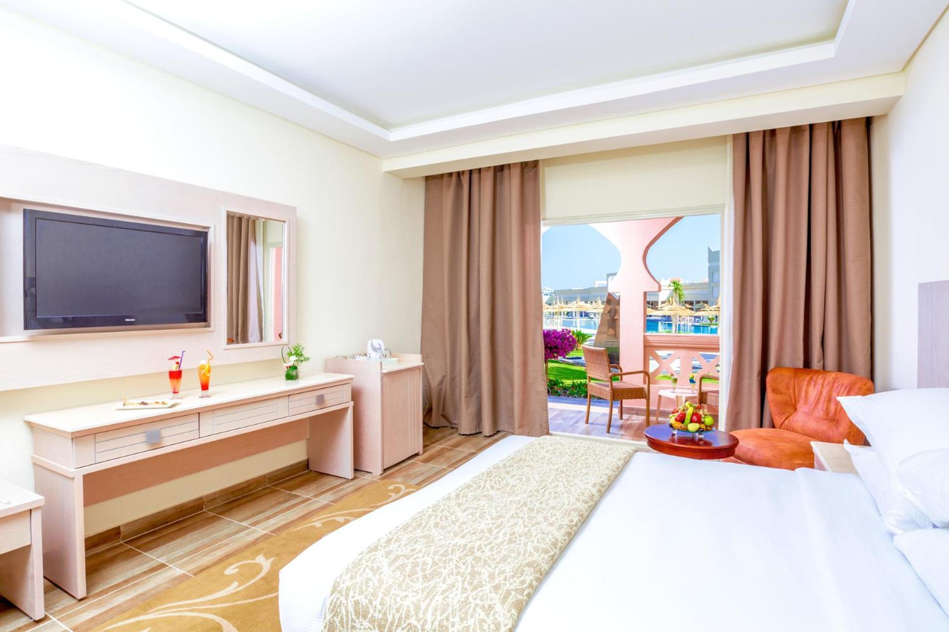 Chambre Double Deluxe - Vue sur Piscine - Espace Aqua Vista