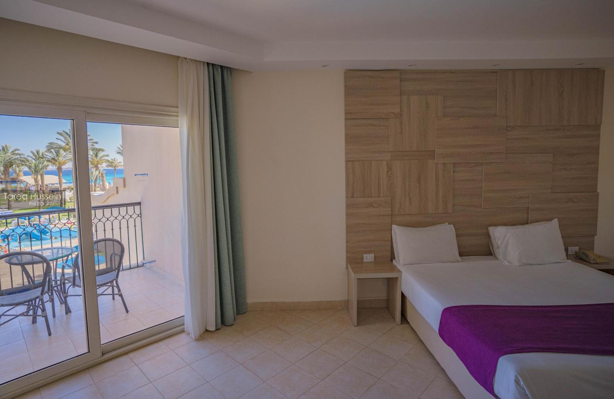 Superior Zimmer mit Pool- oder seitlichem Meerblick