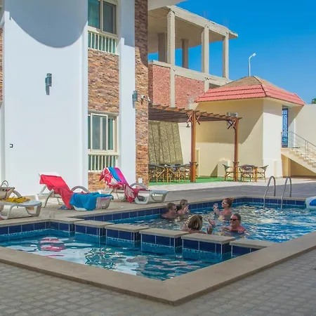 Timba Lounge Boutique Apartments Near El Gouna-3